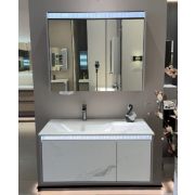 978 Тумба с раковиной и  зеркальный шкаф для ванной комнаты